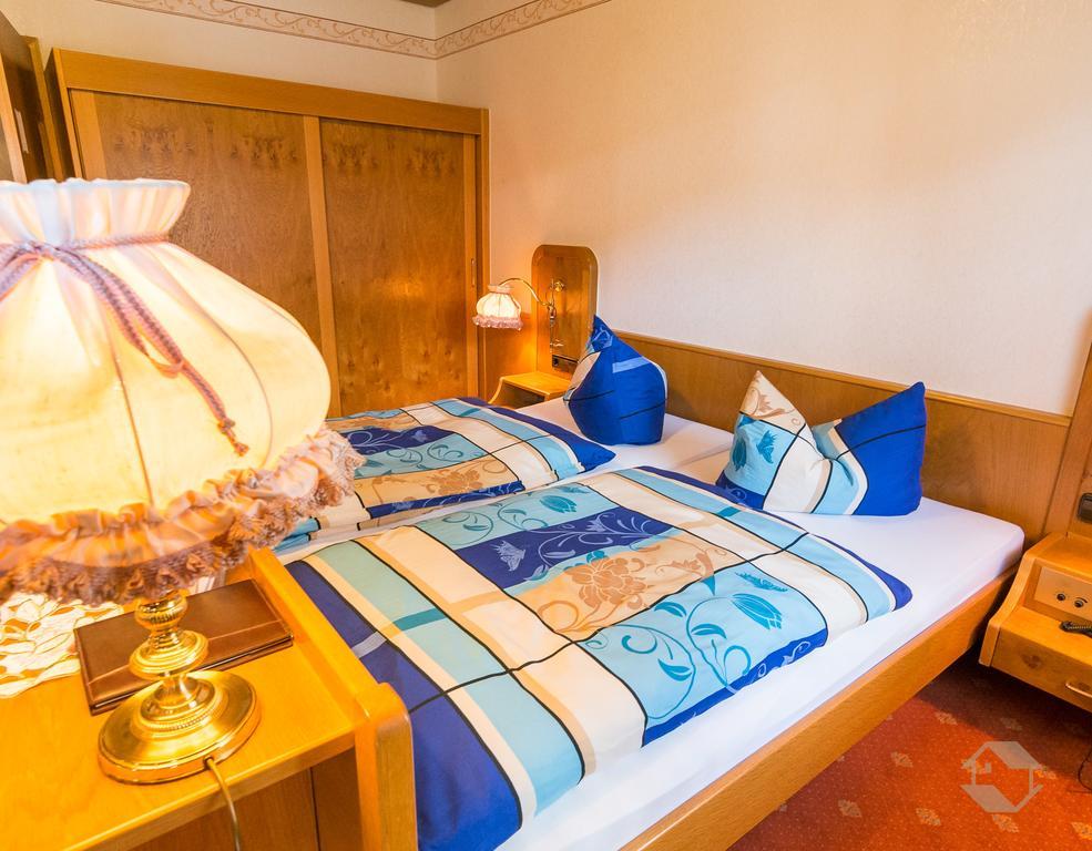 Hotel Restaurant Alte Linde Бад-Вильдбад Экстерьер фото