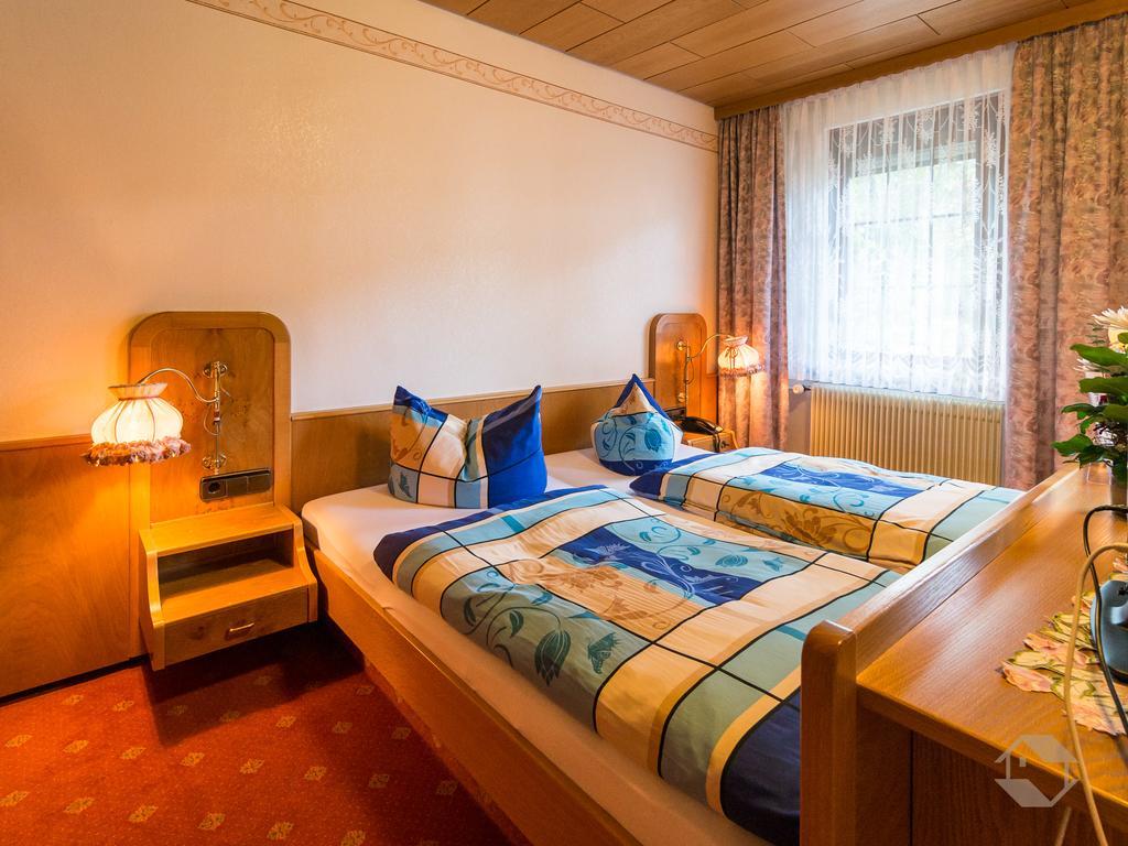 Hotel Restaurant Alte Linde Бад-Вильдбад Экстерьер фото